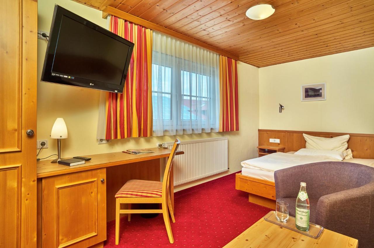 Hotel Zum blauen Hecht Kipfenberg Zimmer foto
